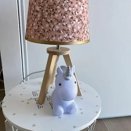 Neuve Avec Grande Piscine Chauffée Vue Villa *