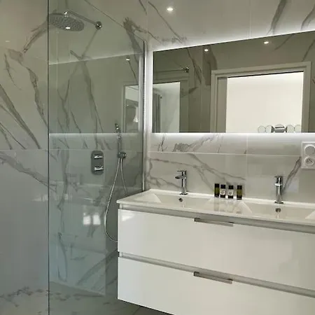 Вилла Neuve Avec Grande Piscine Chauffee Vue